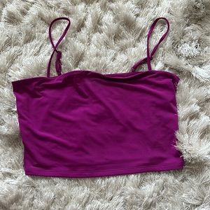 New Never Been Worn Size Medium Express Body Contour Crop Top